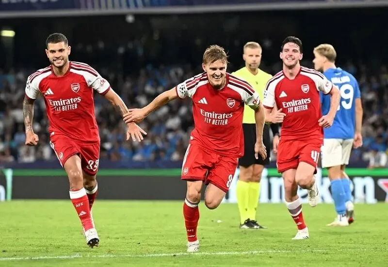 Arsenal sẽ có chiến thắng tưng bừng trên sân của Sunderland